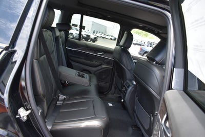 2026 Jeep Grand Cherokee 85th Anniversary Edition