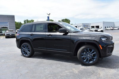 2026 Jeep Grand Cherokee 85th Anniversary Edition