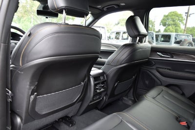 2026 Jeep Grand Cherokee 85th Anniversary Edition