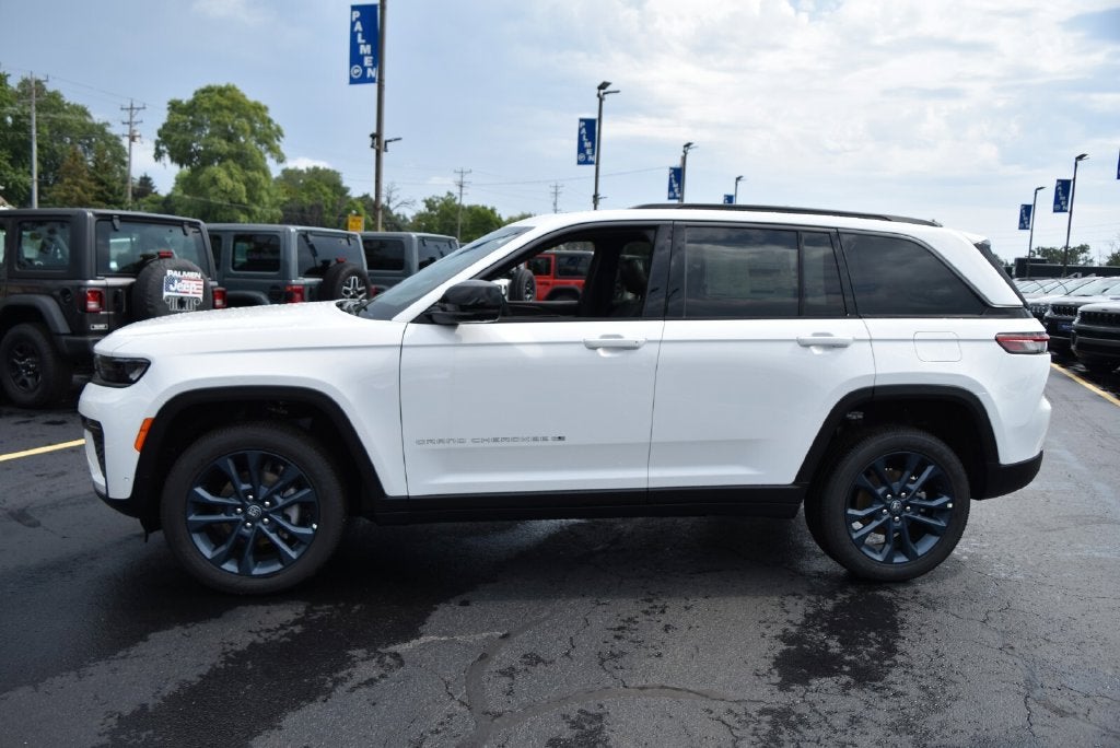 2026 Jeep Grand Cherokee 85th Anniversary Edition