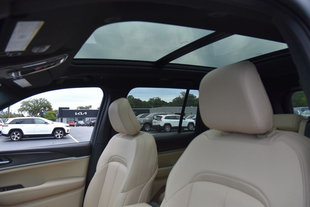2027 Jeep Grand Cherokee Limited