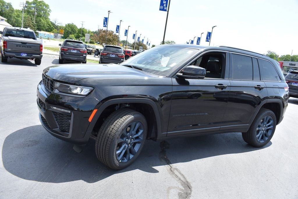 2026 Jeep Grand Cherokee 85th Anniversary Edition