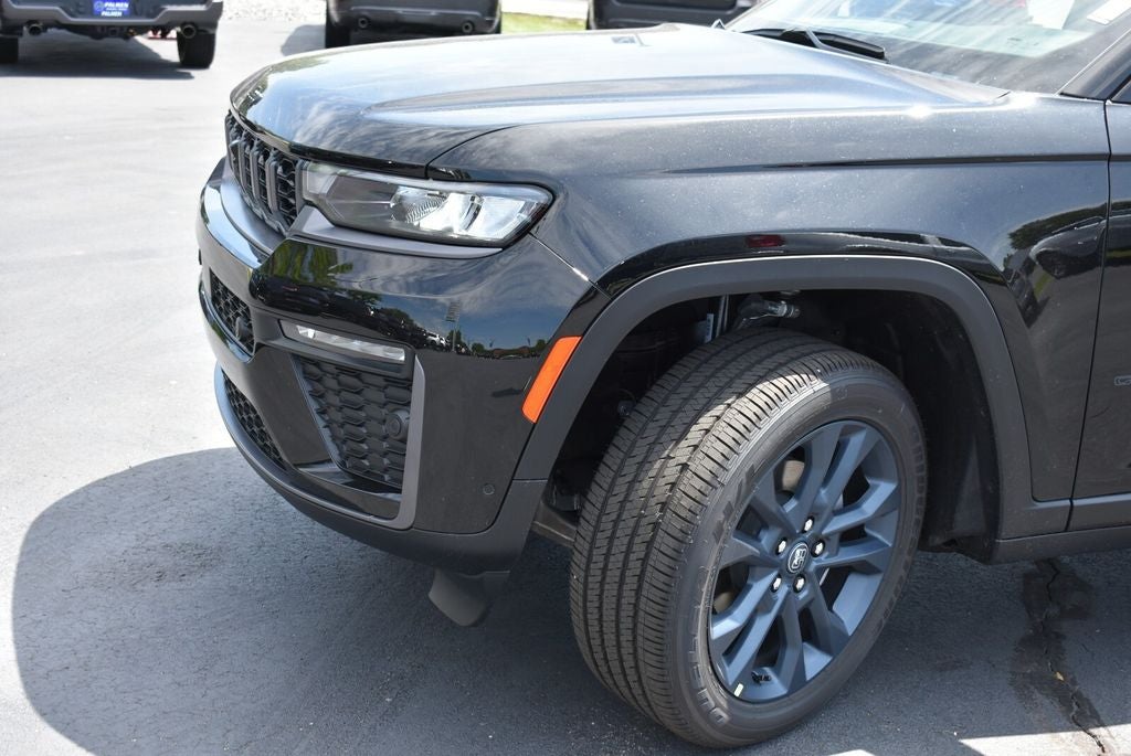 2026 Jeep Grand Cherokee 85th Anniversary Edition