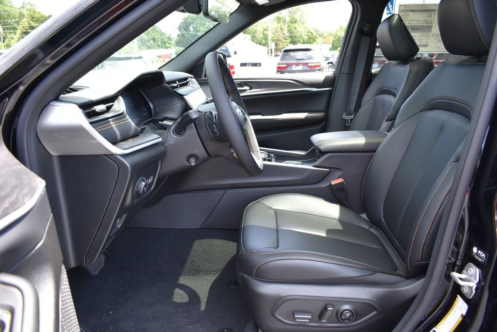 2026 Jeep Grand Cherokee 85th Anniversary Edition