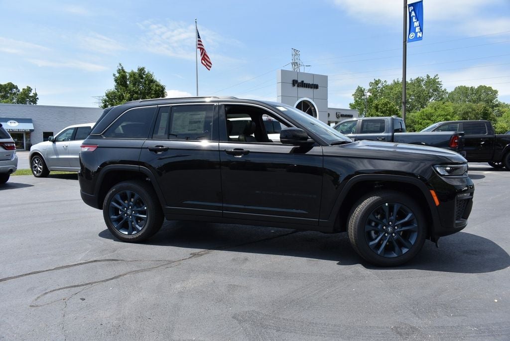 2026 Jeep Grand Cherokee 85th Anniversary Edition