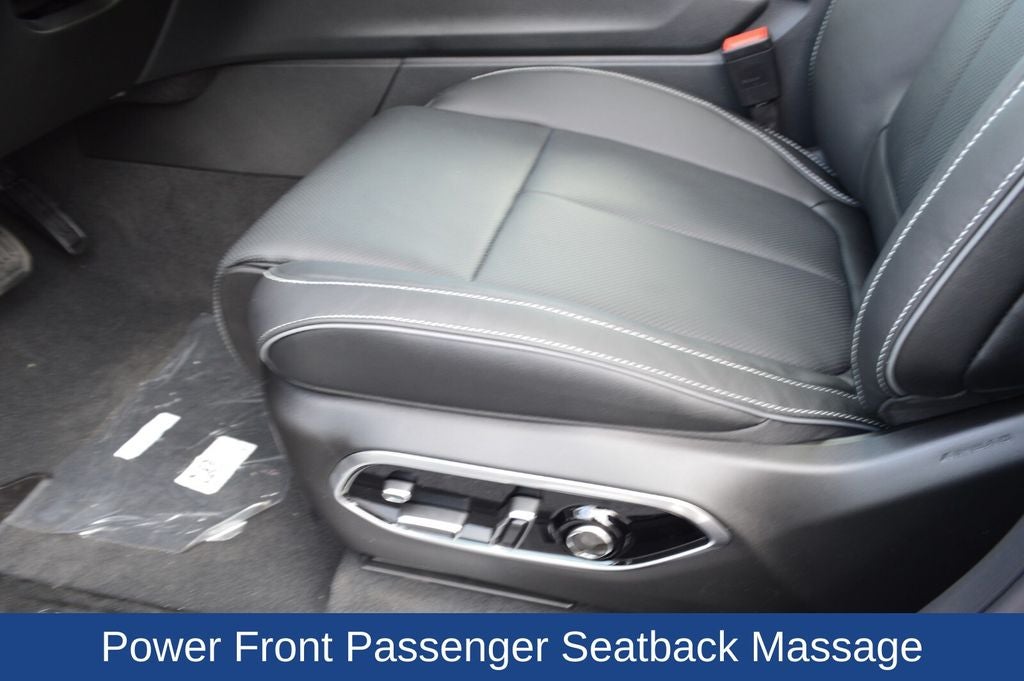 2025 Jeep Grand Cherokee Overland