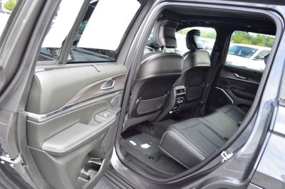 2025 Jeep Grand Cherokee Overland