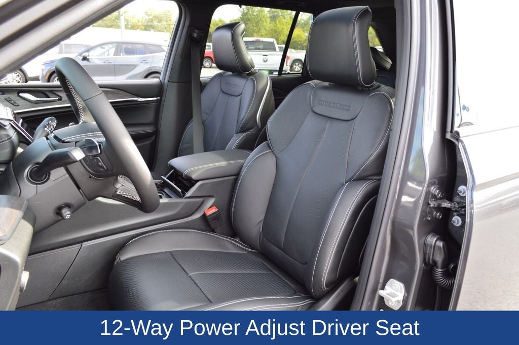 2025 Jeep Grand Cherokee Overland