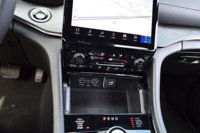 2025 Jeep Grand Cherokee Overland