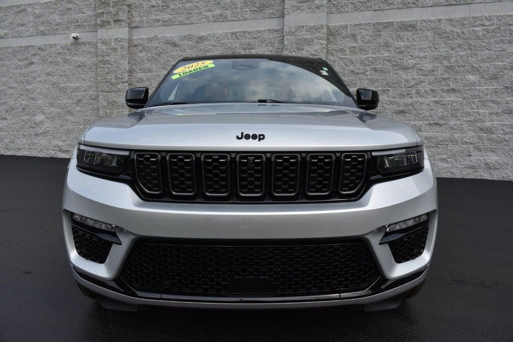 2025 Jeep Grand Cherokee Summit Reserve