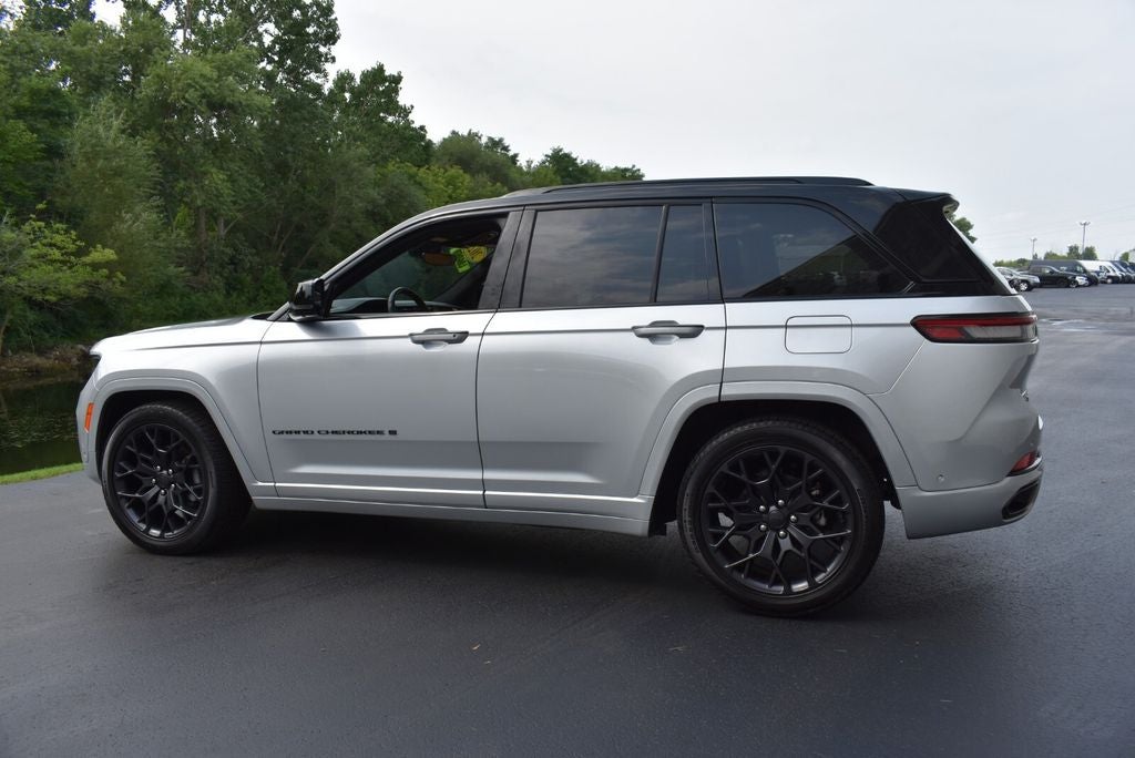 2025 Jeep Grand Cherokee Summit Reserve