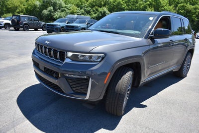 2026 Jeep Grand Cherokee Summit