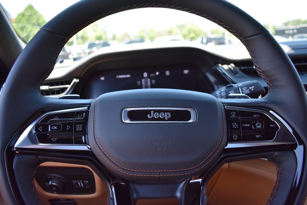 2026 Jeep Grand Cherokee Summit