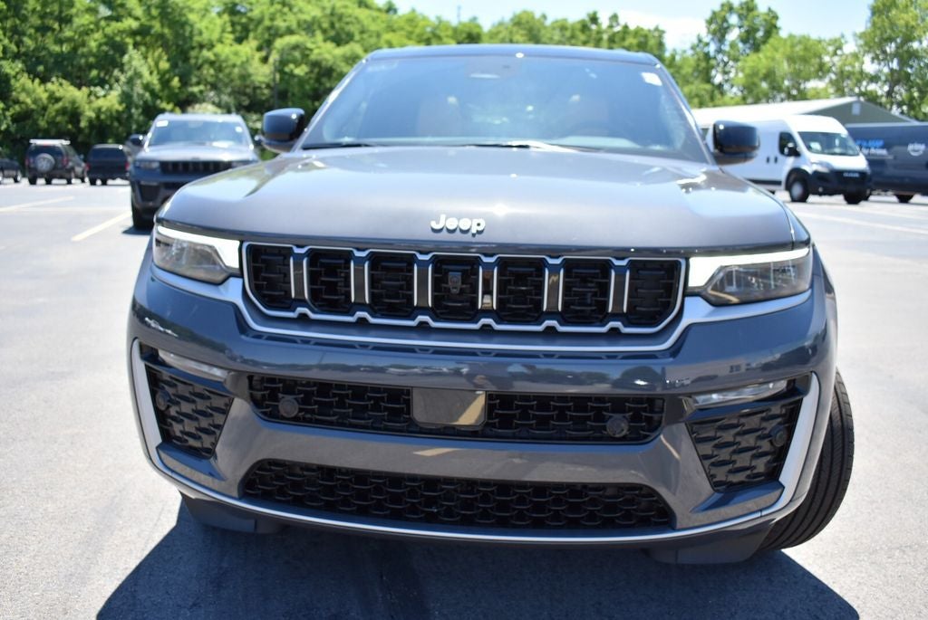 2026 Jeep Grand Cherokee Summit