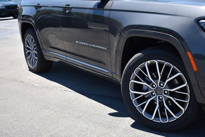 2026 Jeep Grand Cherokee Summit