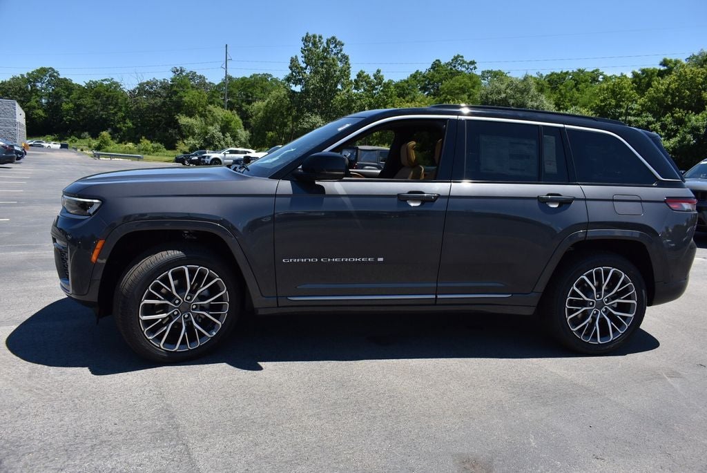 2026 Jeep Grand Cherokee Summit