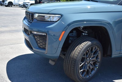 2026 Jeep Grand Cherokee Summit