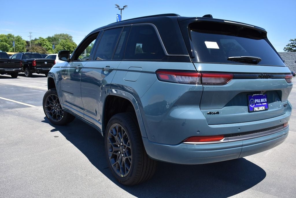 2026 Jeep Grand Cherokee Summit