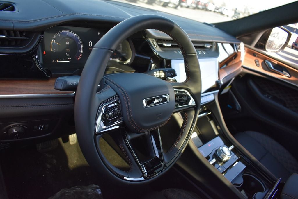 2026 Jeep Grand Cherokee Summit