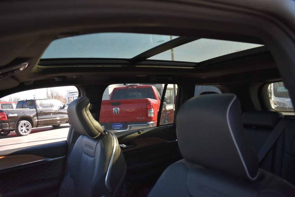 2026 Jeep Grand Cherokee Summit