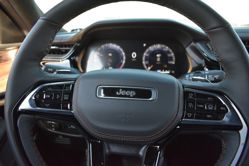 2026 Jeep Grand Cherokee Summit