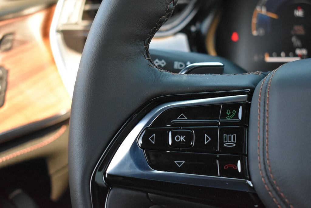 2026 Jeep Grand Cherokee Summit