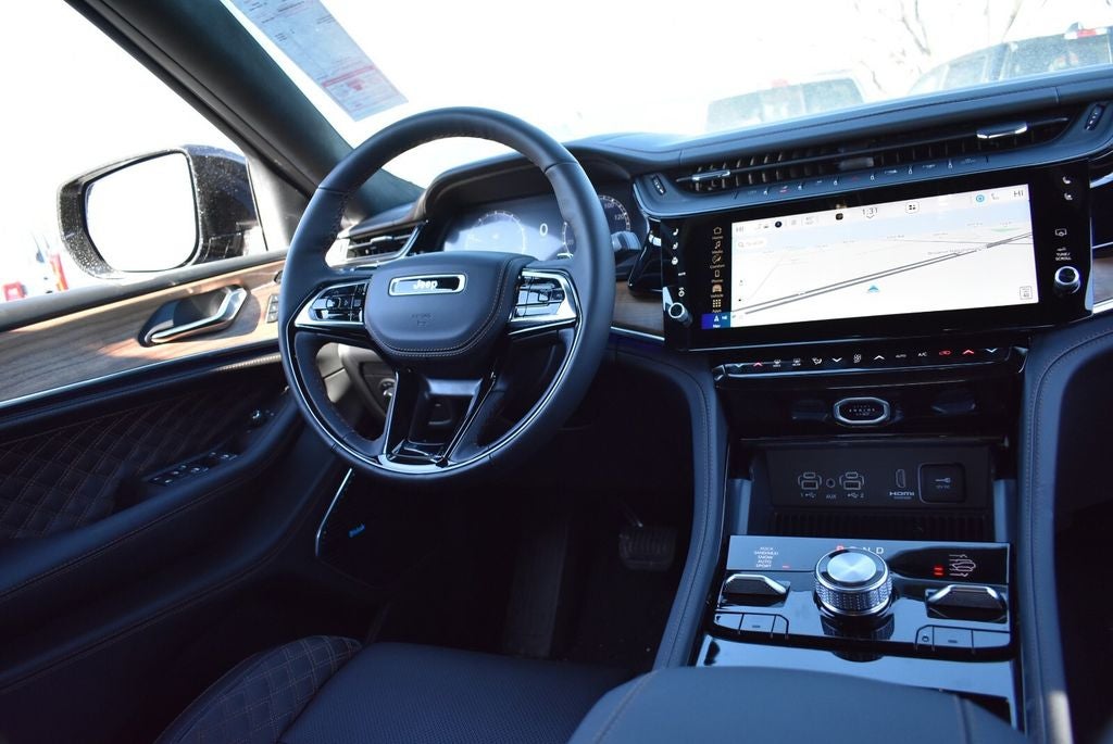 2026 Jeep Grand Cherokee Summit