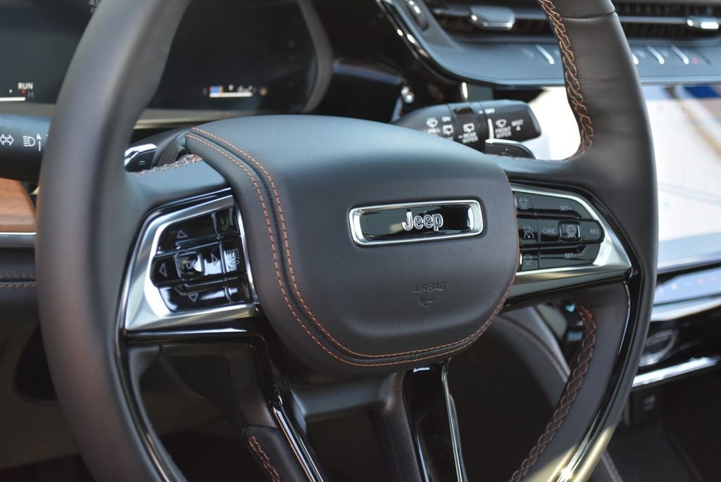 2026 Jeep Grand Cherokee Summit