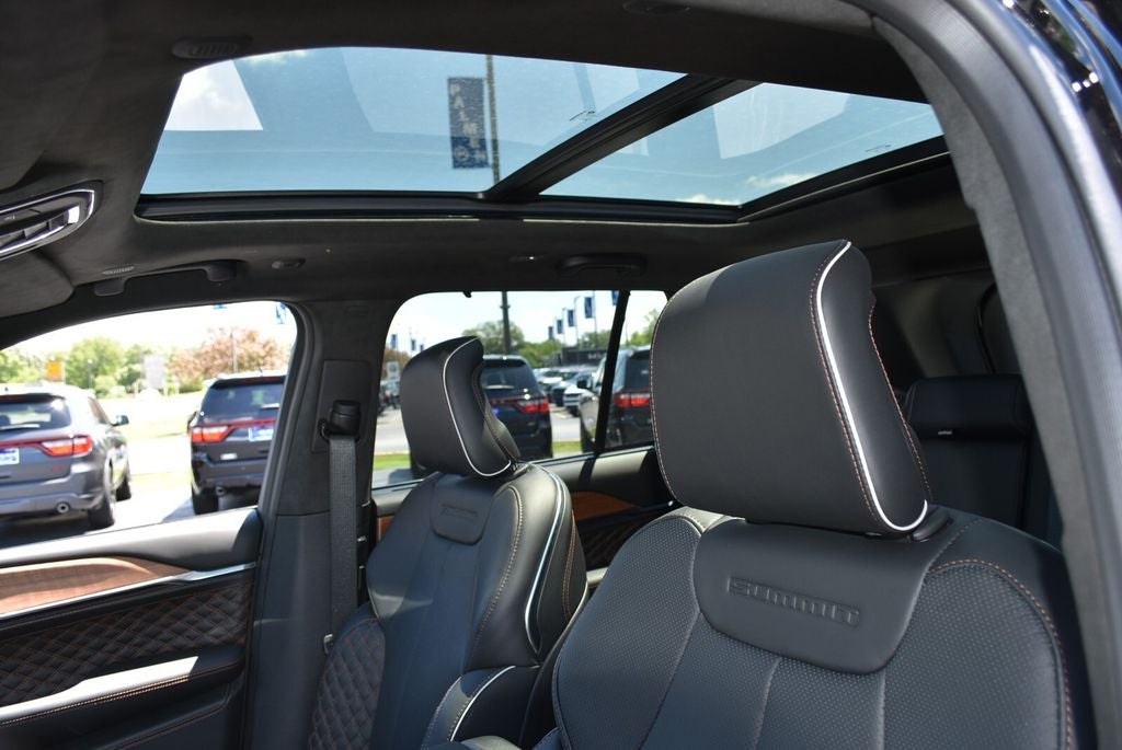 2026 Jeep Grand Cherokee Summit