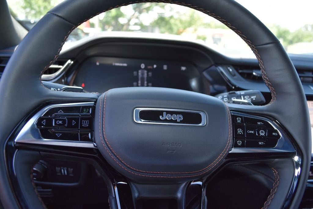 2026 Jeep Grand Cherokee Summit