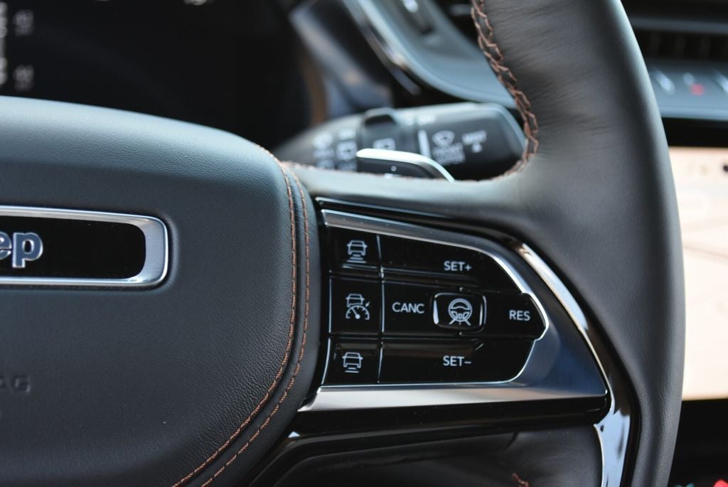 2026 Jeep Grand Cherokee Summit