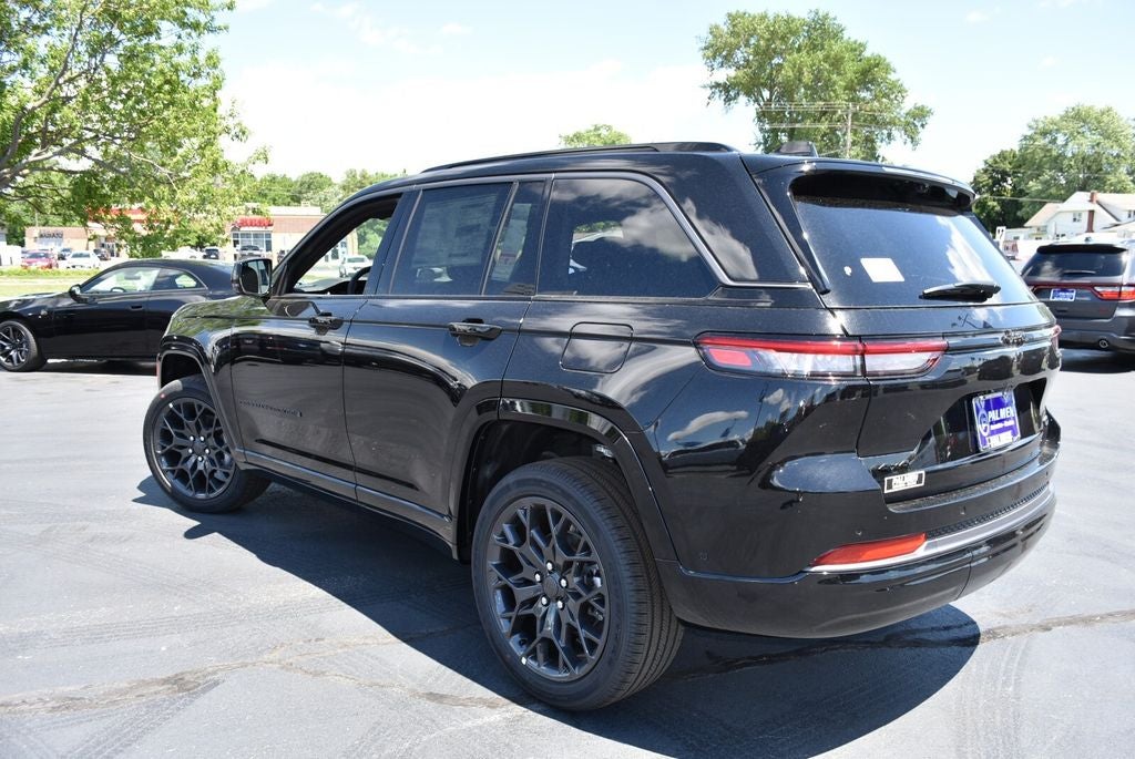 2026 Jeep Grand Cherokee Summit