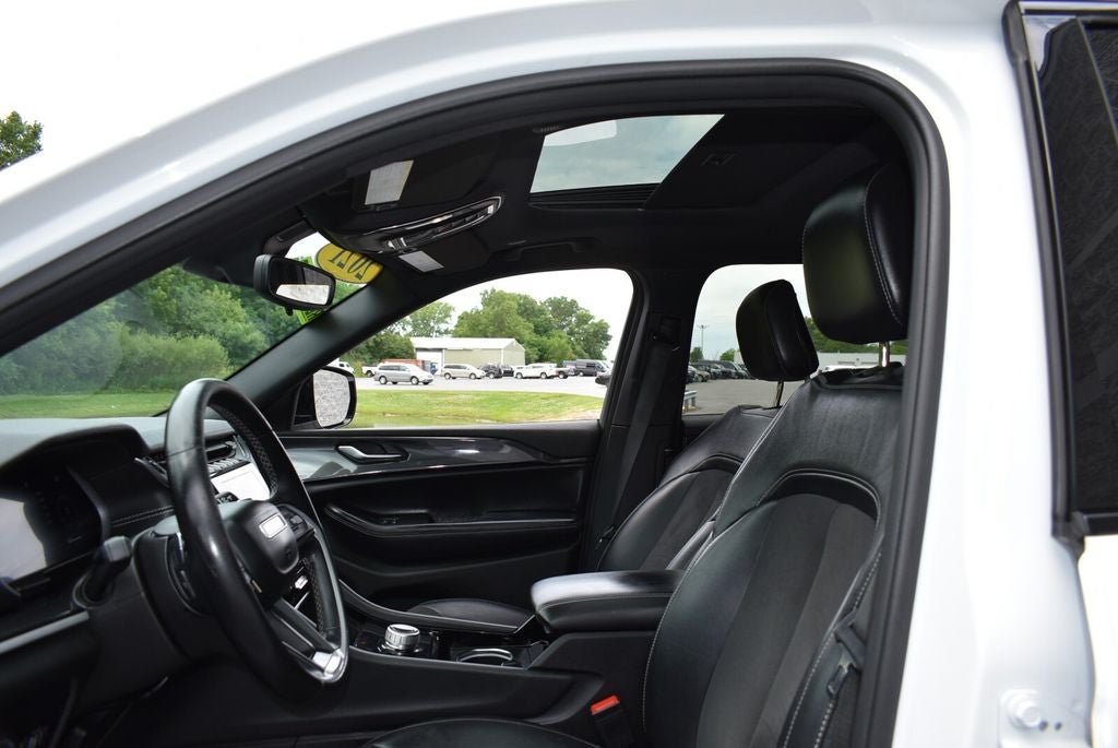 2021 Jeep Grand Cherokee L Altitude