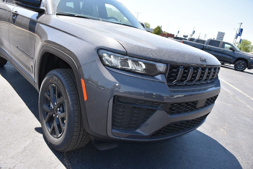 2026 Jeep Grand Cherokee L Altitude