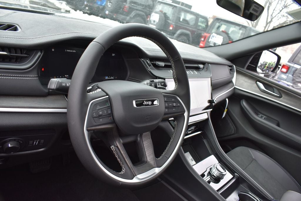 2026 Jeep Grand Cherokee L Laredo