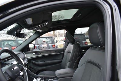 2026 Jeep Grand Cherokee L Laredo