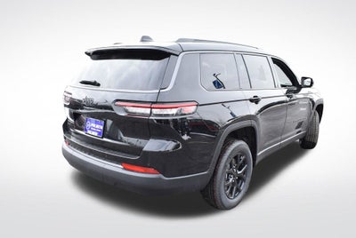 2026 Jeep Grand Cherokee L Laredo