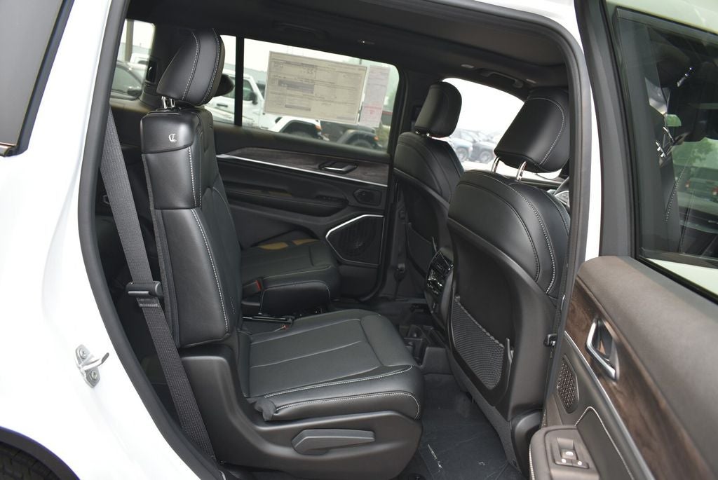 2026 Jeep Grand Cherokee L Limited Reserve