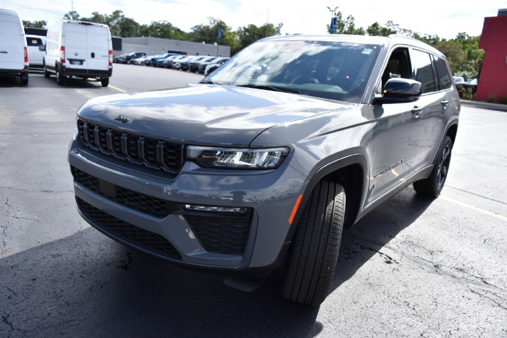 2027 Jeep Grand Cherokee L Limited