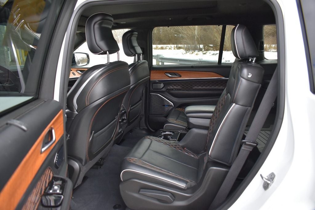 2023 Jeep Grand Cherokee L Summit