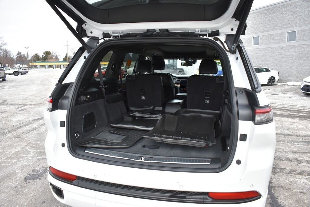 2023 Jeep Grand Cherokee L Summit