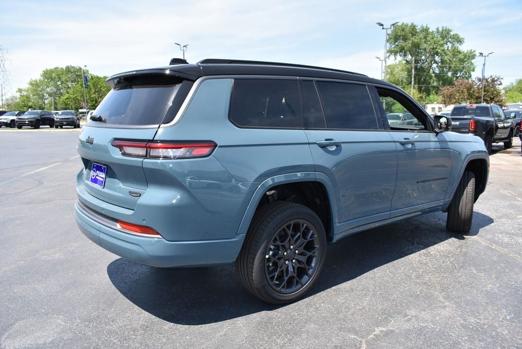 2026 Jeep Grand Cherokee L Summit