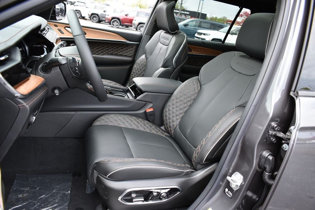 2026 Jeep Grand Cherokee L Summit