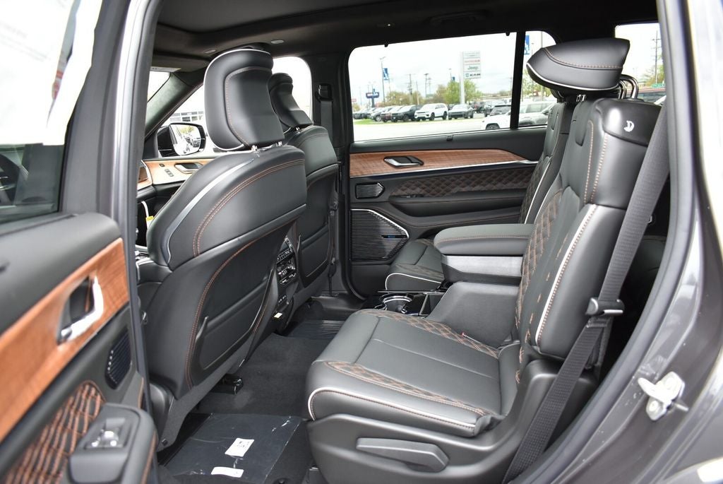 2026 Jeep Grand Cherokee L Summit