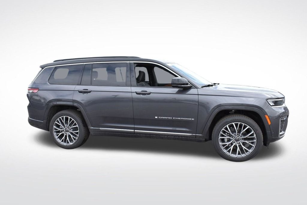2026 Jeep Grand Cherokee L Summit