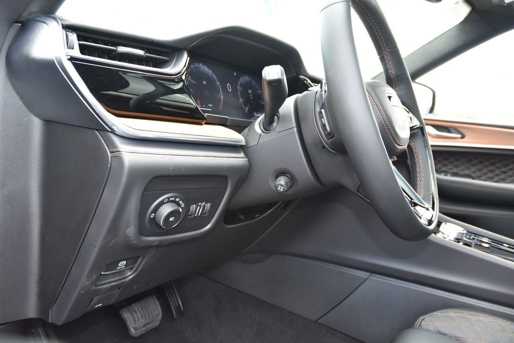 2026 Jeep Grand Cherokee L Summit