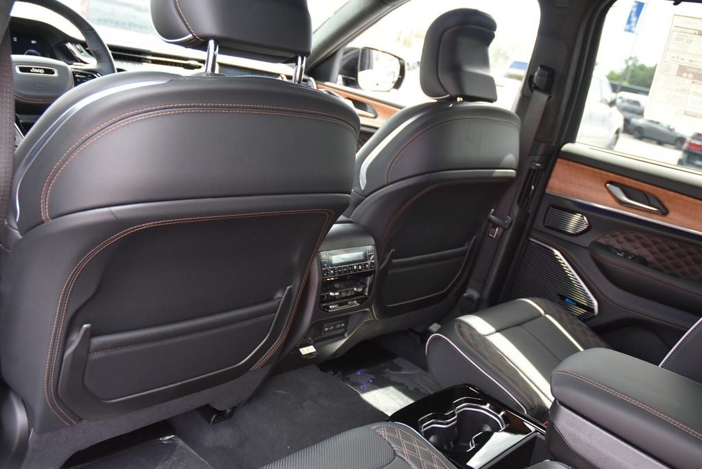 2026 Jeep Grand Cherokee L Summit