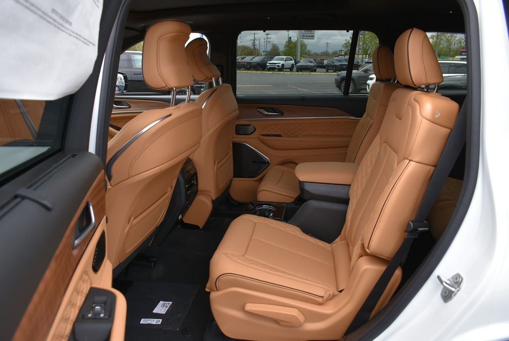 2026 Jeep Grand Cherokee L Summit