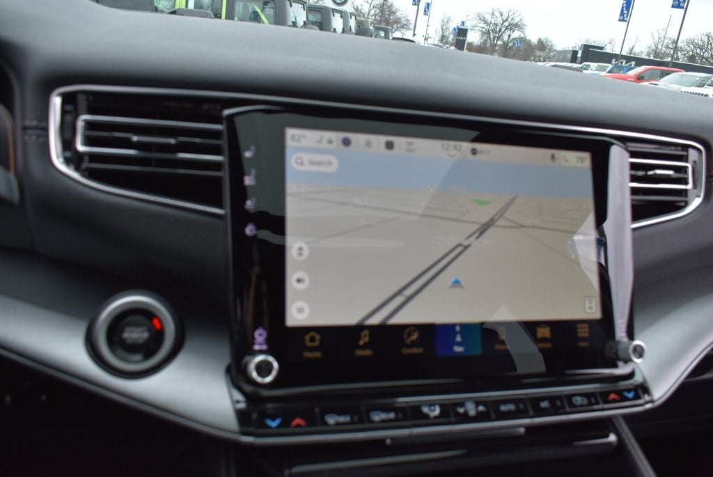 2026 Jeep Grand Wagoneer Upland