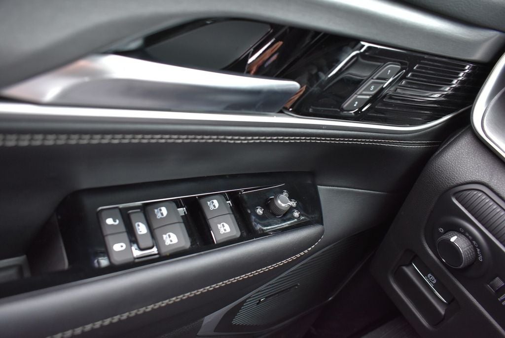 2026 Jeep Grand Wagoneer Upland